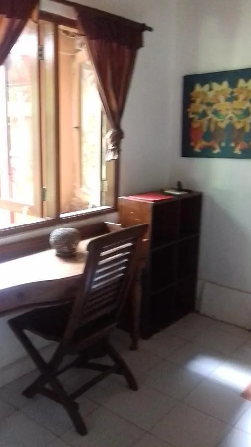 Shalana Homestay- Formerly Teka Teki House Seminyak  Guest house Seminyak (Bali)
